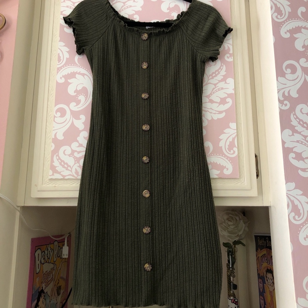 Olive green ribbed button dress